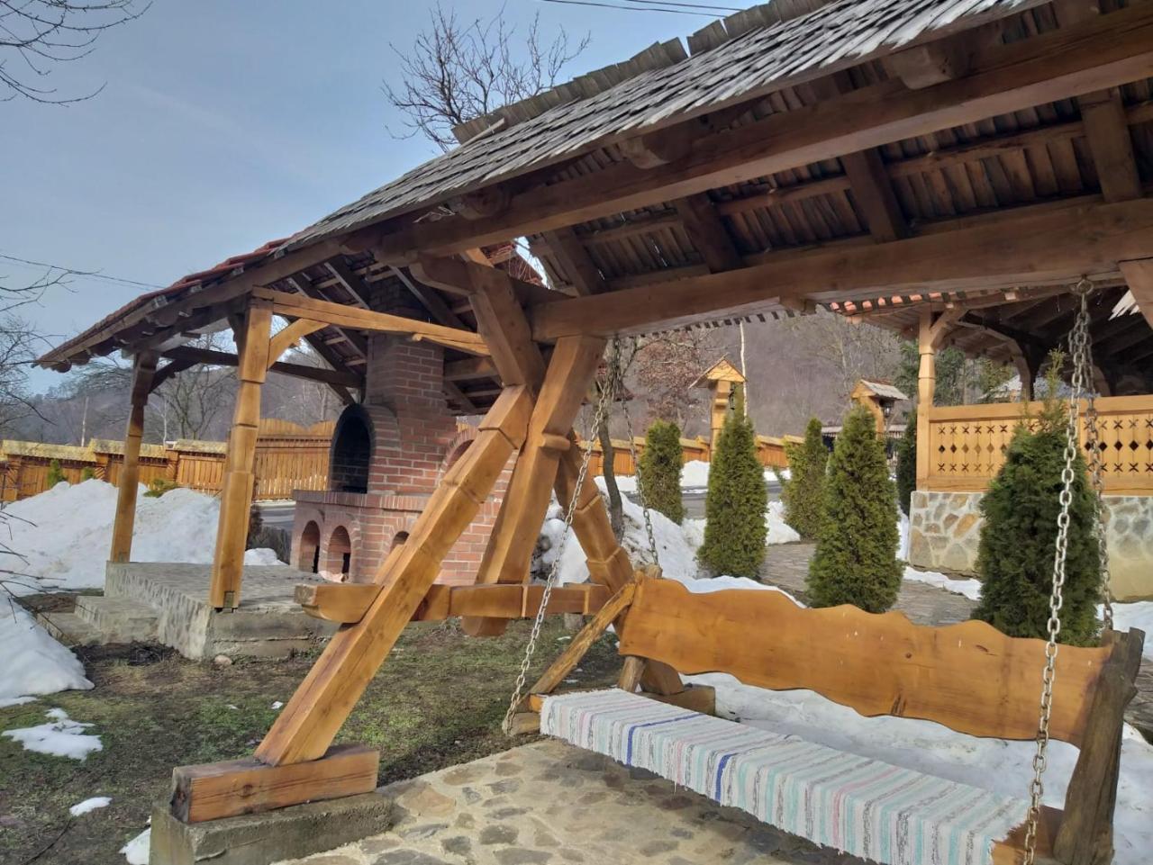 Pensiunea Valea Branzei Nanesti Exterior photo